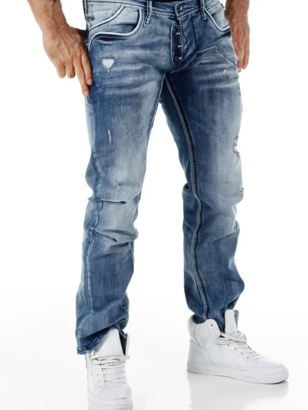Voyager R-Neal Jeans - Light Blue^Rusty Neal Flash Sale